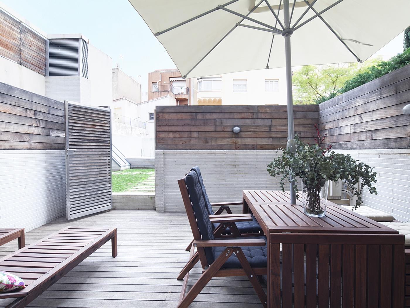 Appartamento con terrazza e piscina vicino al Parc Güell per 8 persone - My Space Barcelona Appartamenti