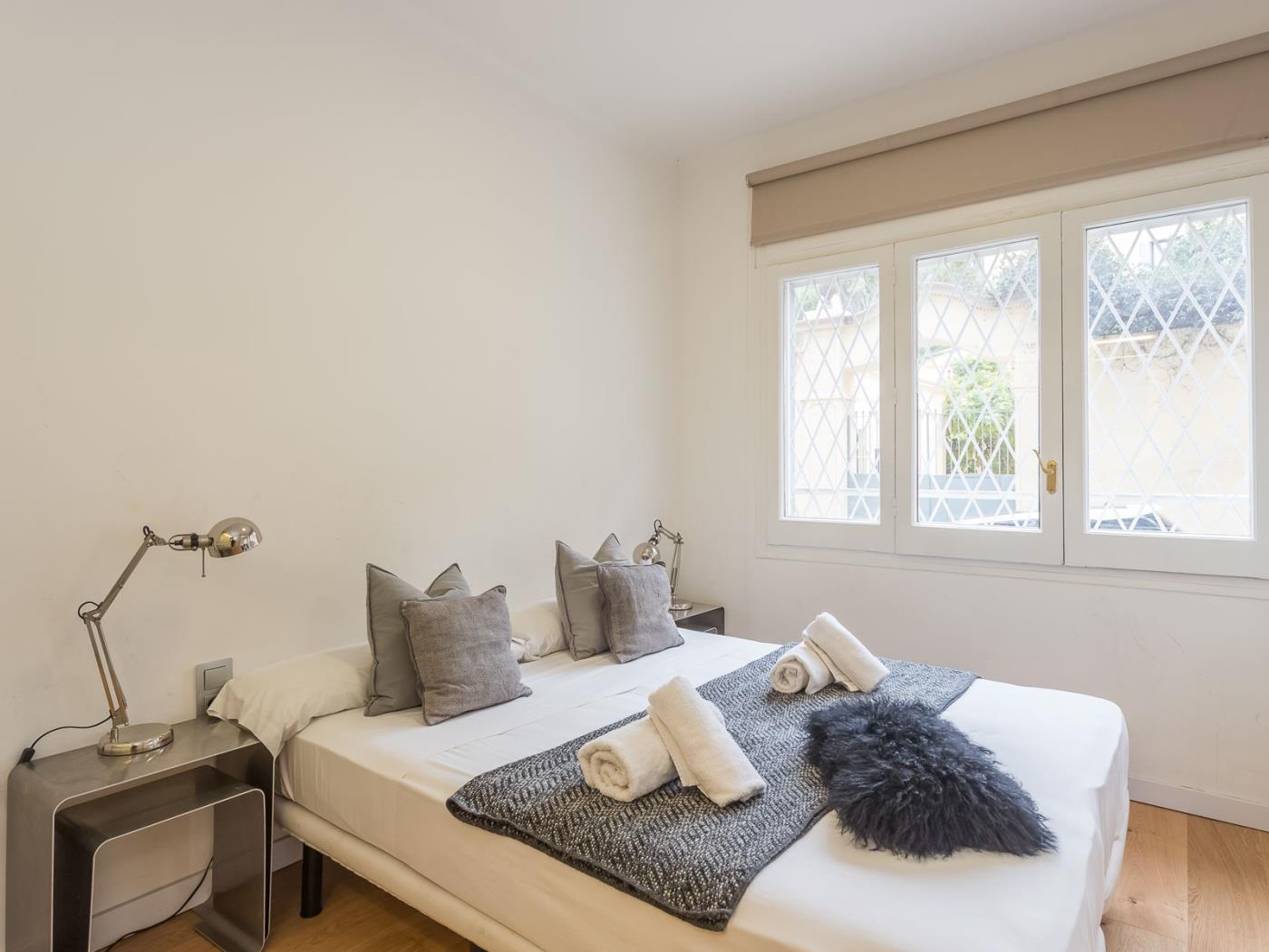 Nuovissimo appartamento con 2 camere da letto per affitti temporanei in zona upt - My Space Barcelona Appartamenti