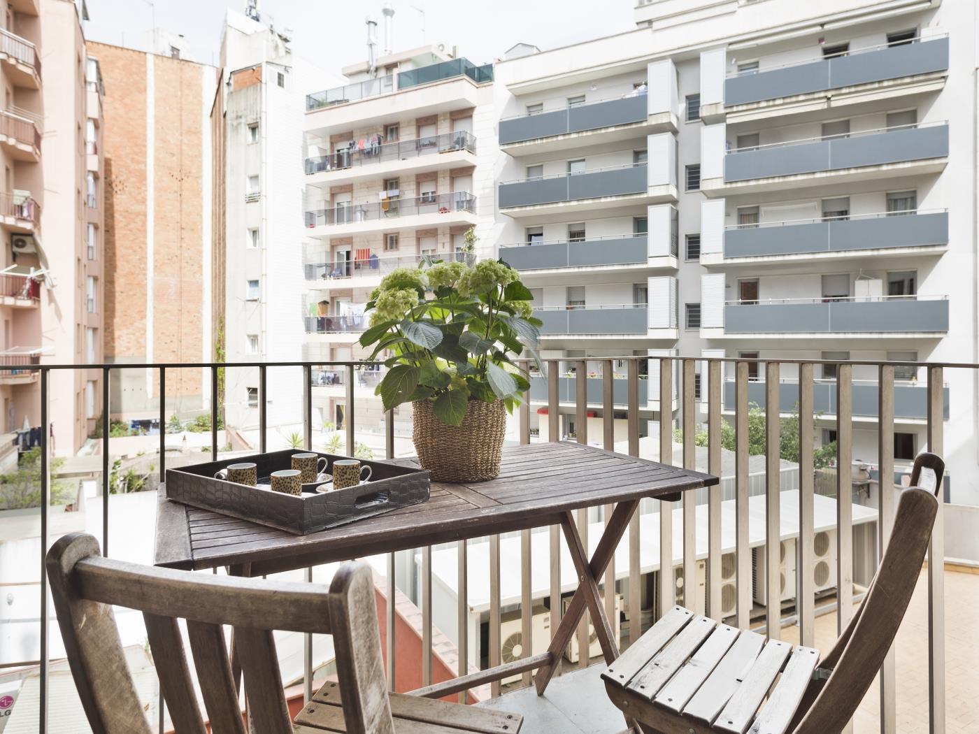 Appartamento con piscina in centro per 8 - My Space Barcelona Appartamenti