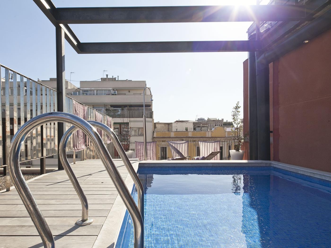 Appartamento con piscina in centro per 8 - My Space Barcelona Appartamenti
