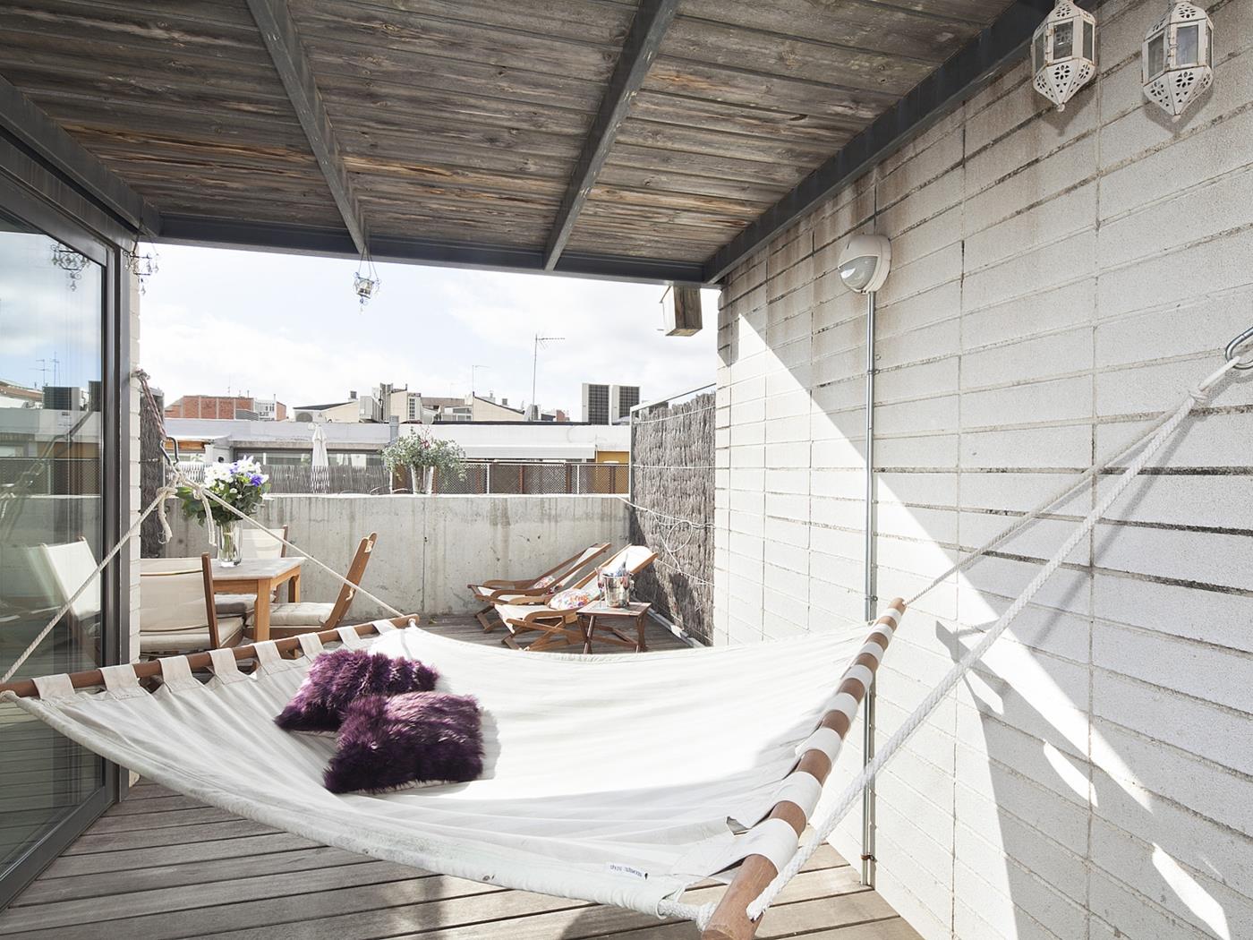Attico con terrazza privata in centro con accesso a piscina per 6 persone - My Space Barcelona Appartamenti