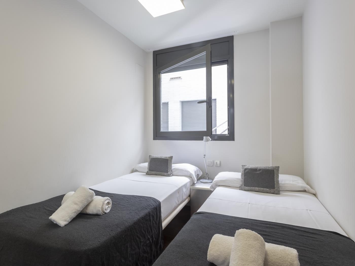 Appartamento con terrazza e piscina vicino al centro per 8 - My Space Barcelona Appartamenti