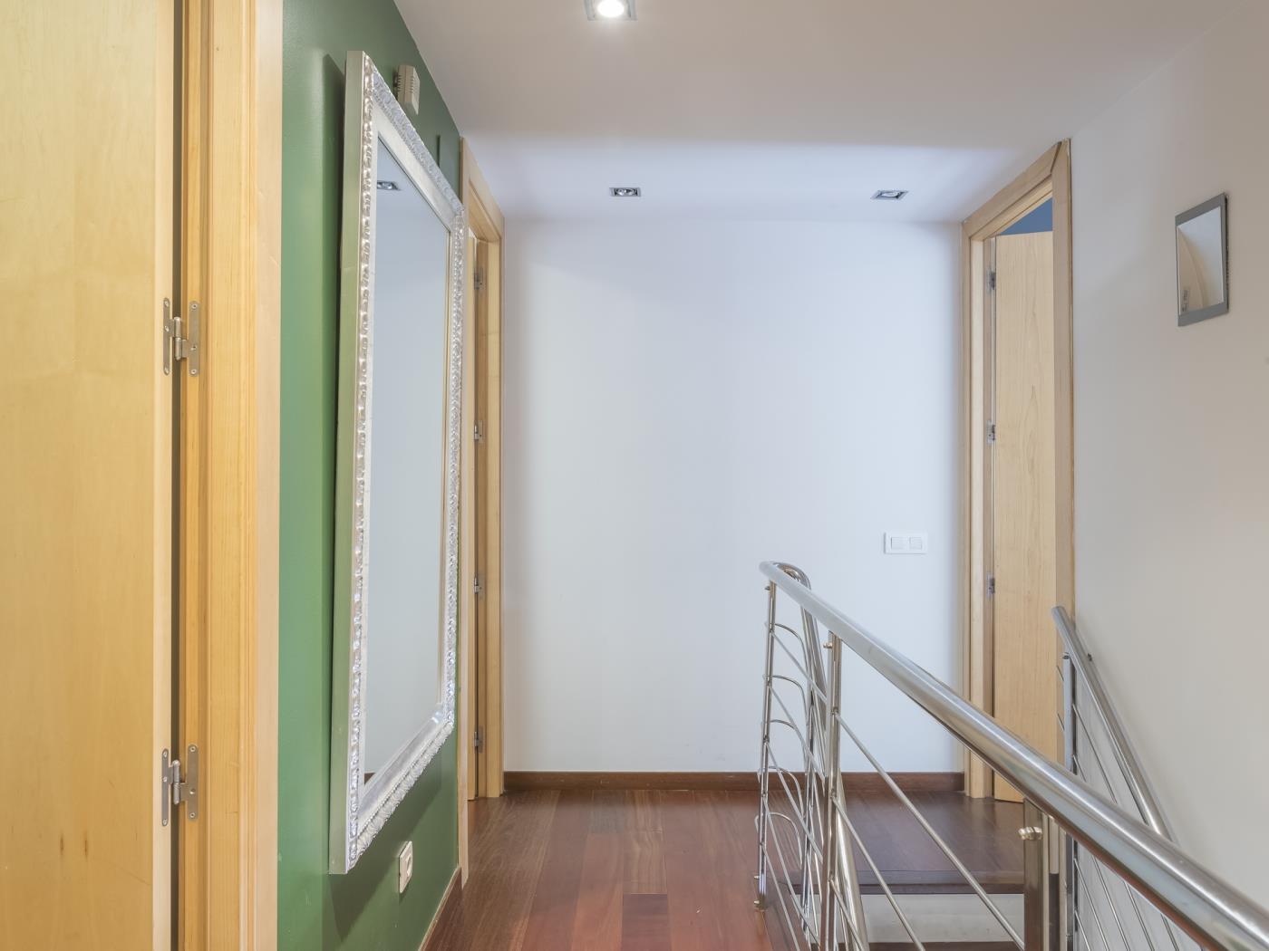 Appartamento con terrazza e piscina vicino al centro per 8 - My Space Barcelona Appartamenti