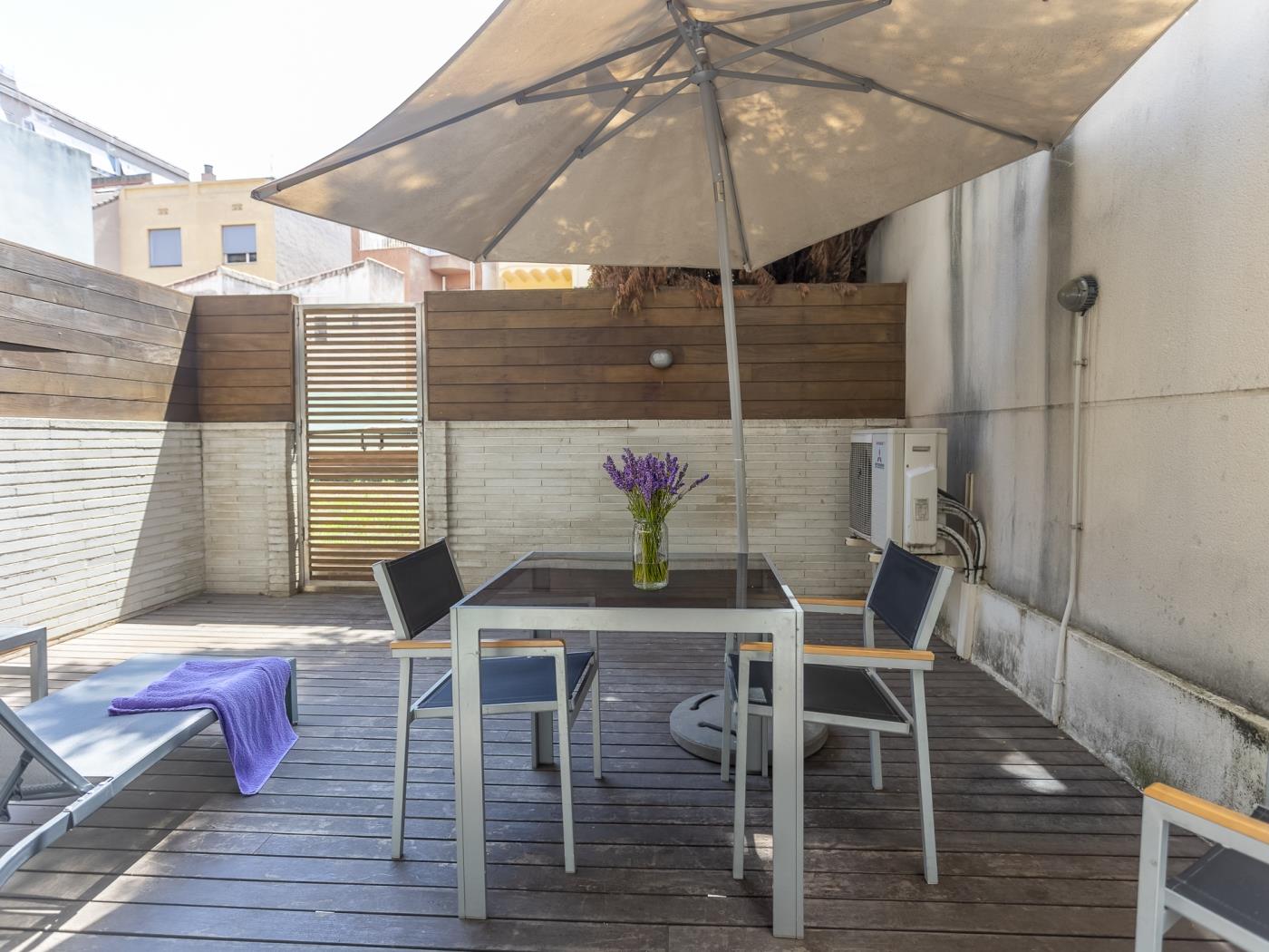 Appartamento con terrazza e piscina vicino al centro per 8 - My Space Barcelona Appartamenti