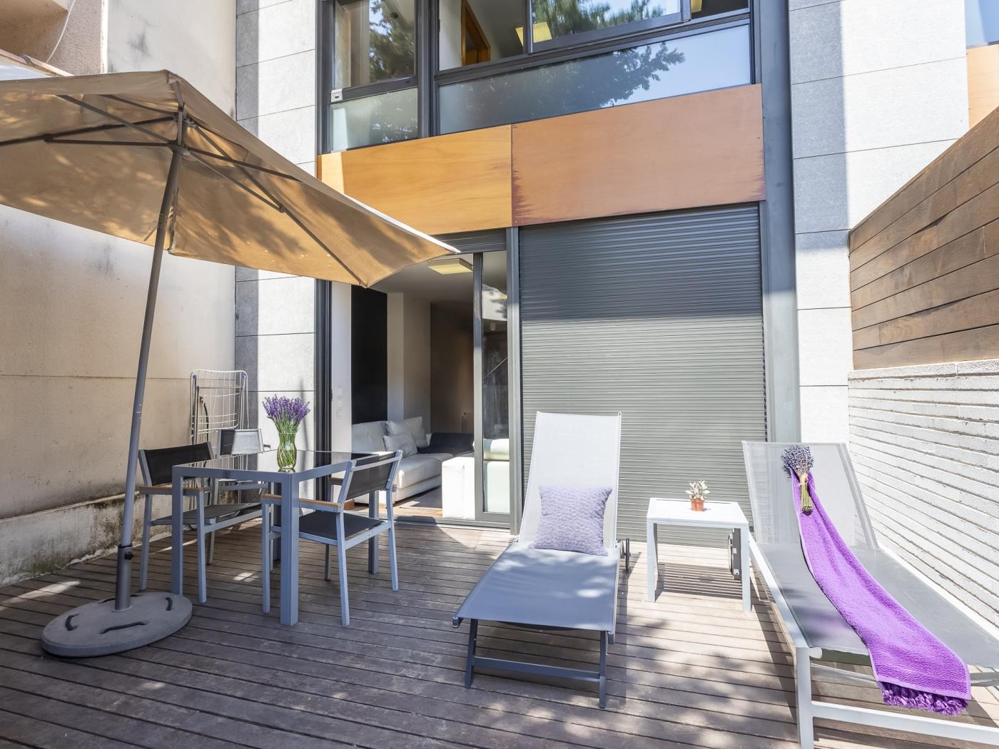 Appartamento con terrazza e piscina vicino al centro per 8 - My Space Barcelona Appartamenti