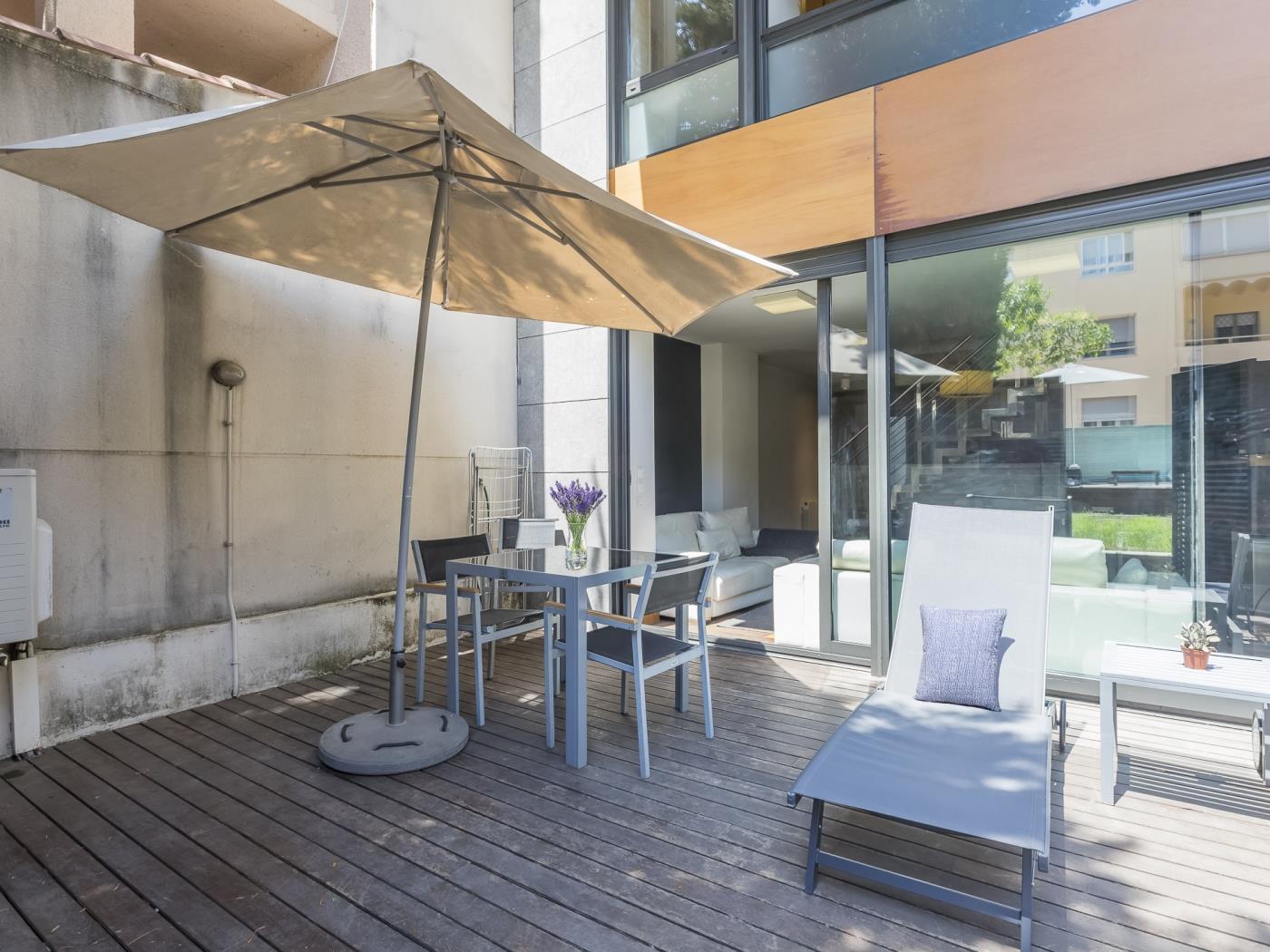 Appartamento con terrazza e piscina vicino al centro per 8 - My Space Barcelona Appartamenti