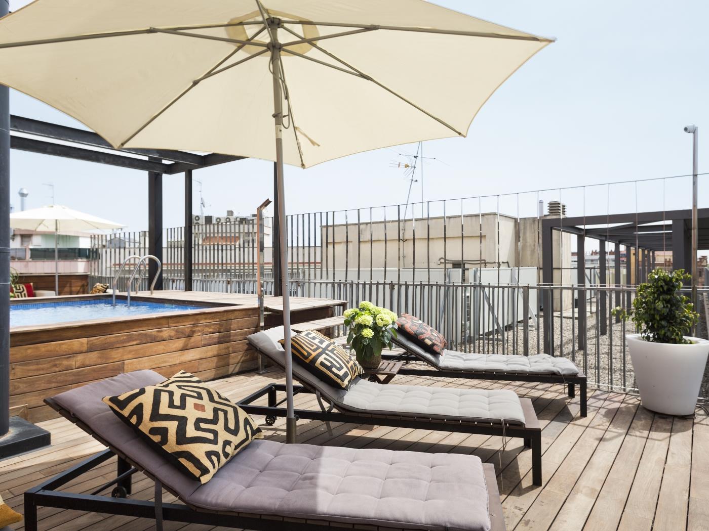 Arc de Triomf Loft in the city centre with rooftop swimming pool and terrace - My Space Barcelona Appartamenti