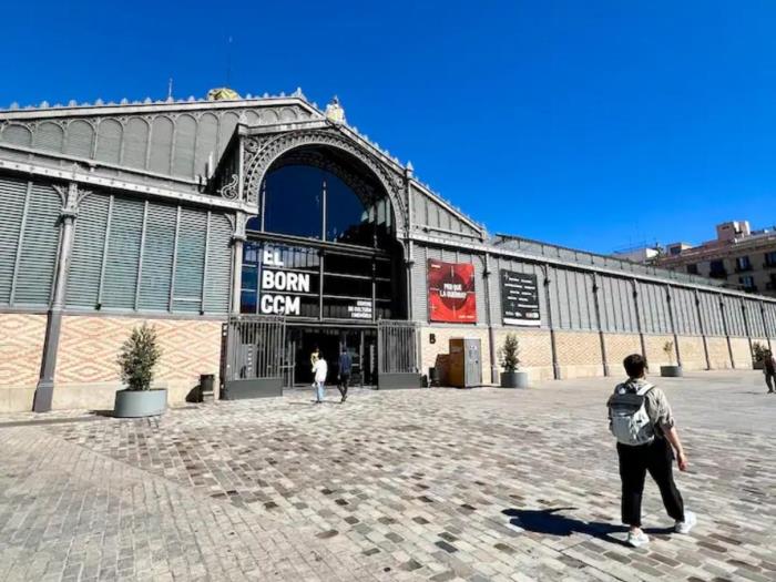 Affascinante Loft a El Born – Minimo 31 Notti, Posizione Top - My Space Barcelona Appartamenti