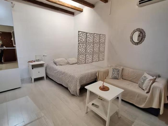 Affascinante Loft a El Born – Minimo 31 Notti, Posizione Top - My Space Barcelona Appartamenti