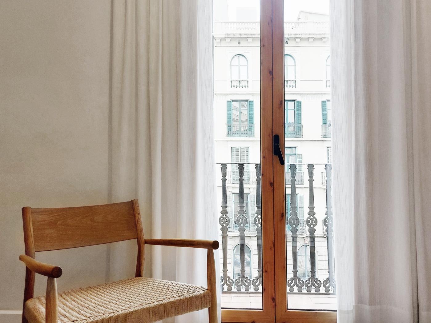 Appartamento Luminoso con 2 Camere da Letto e Balcone - My Space Barcelona Appartamenti