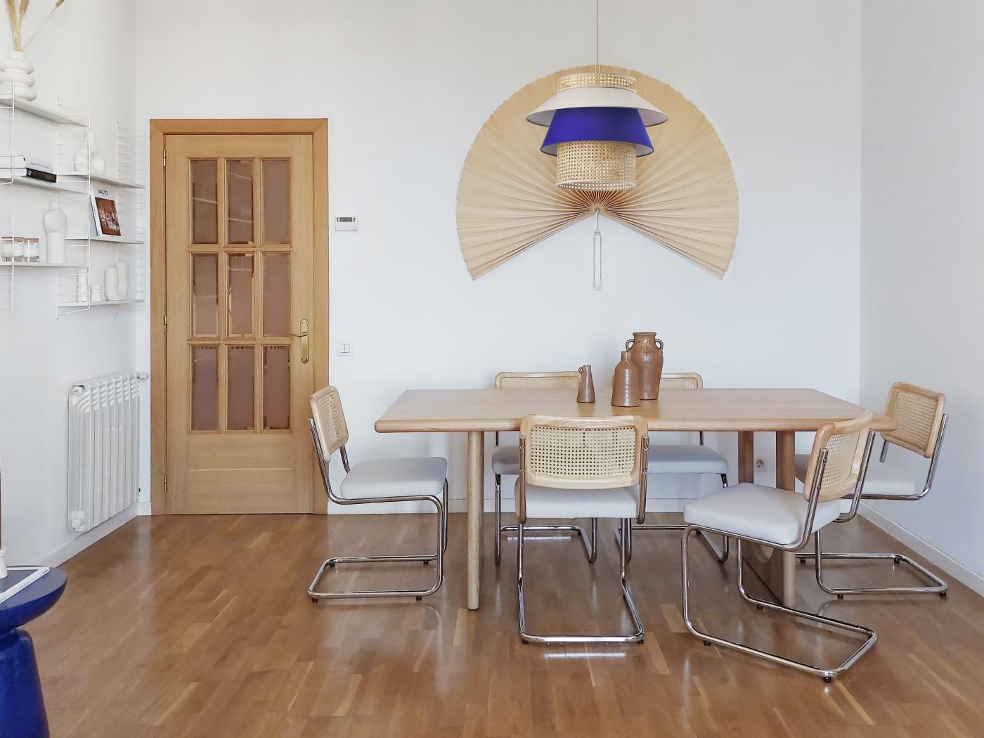 Appartamento arredato con 2 camere e 2 bagni di fronte all’Hotel - My Space Barcelona Appartamenti