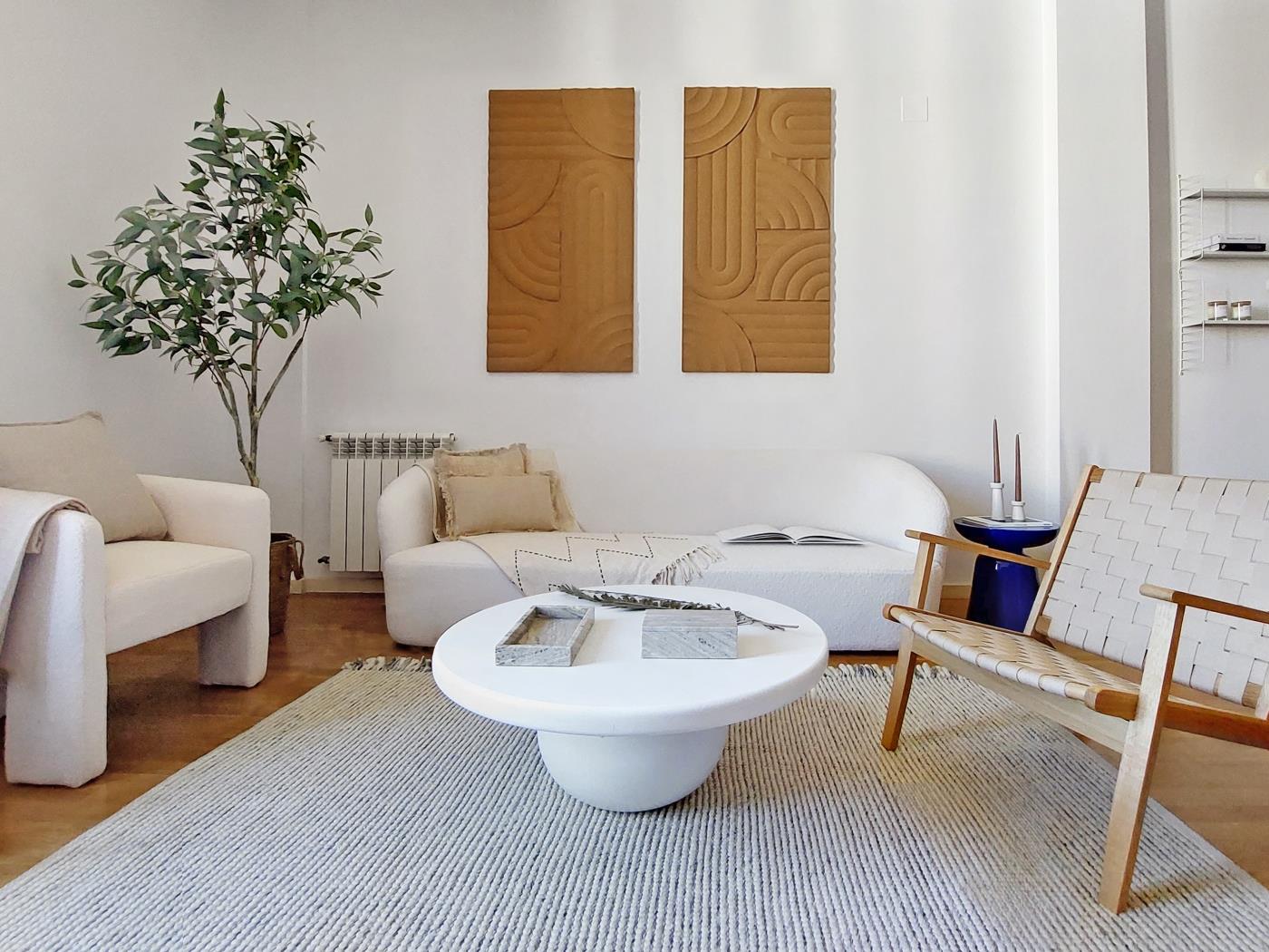 Appartamento arredato con 2 camere e 2 bagni di fronte all’Hotel - My Space Barcelona Appartamenti